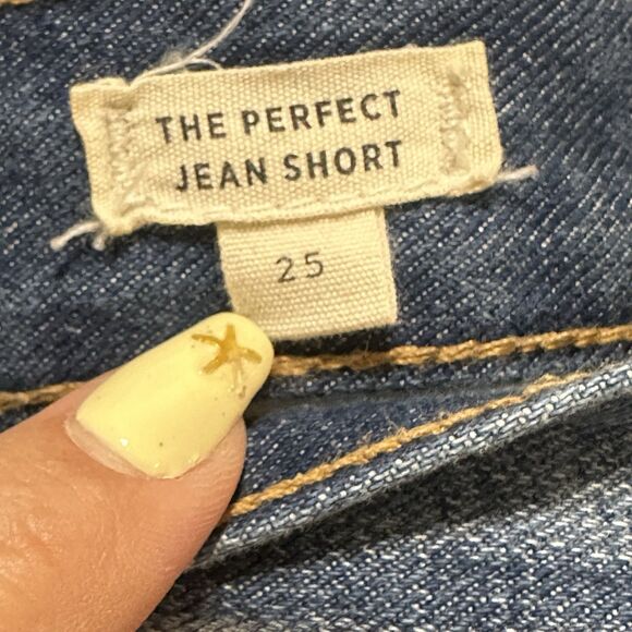 Madewell the Perfect Jean Shorts, Medium Wash, Raw Hem, Size 25 Beach Summer - Picture 3 of 4